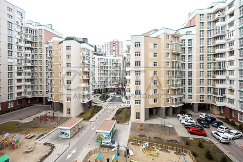 Продажа  квартира Киевская обл., Киев, Барбюса Анри ул.,  - 26/30