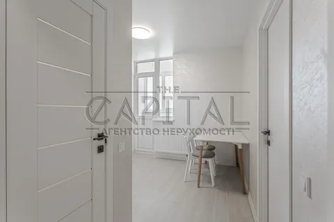 Продажа  квартира Киевская обл., Киев, Автозаводская ул., 23 - 64/78