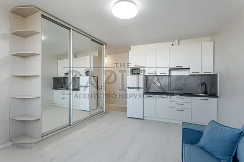 Продажа  квартира Киевская обл., Киев, Автозаводская ул., 23 - 3/79