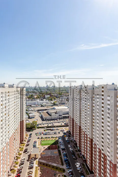 Продажа  квартира Киевская обл., Киев, Автозаводская ул., 23 - 40/79