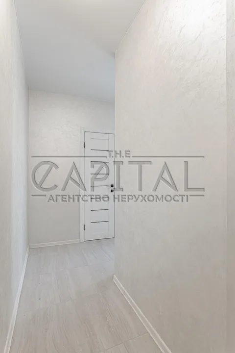 Продажа  квартира Киевская обл., Киев, Автозаводская ул., 23 - 46/79