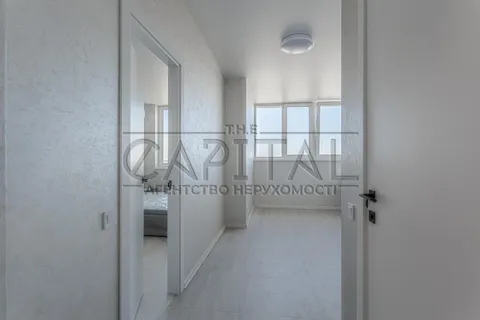 Продажа  квартира Киевская обл., Киев, Автозаводская ул., 23 - 51/79