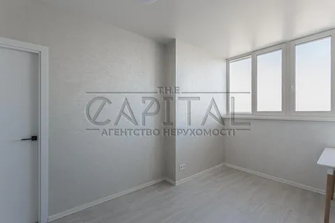 Продажа  квартира Киевская обл., Киев, Автозаводская ул., 23 - 60/79