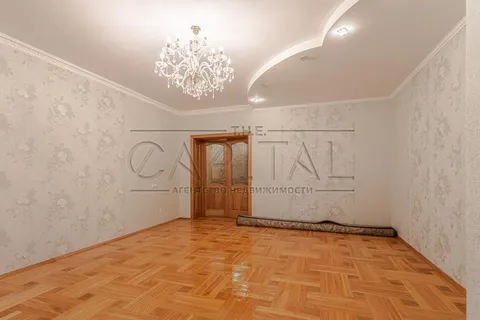 Продажа  квартира Киевская обл., Киев, Срибнокильская ул., 1 - 8/16
