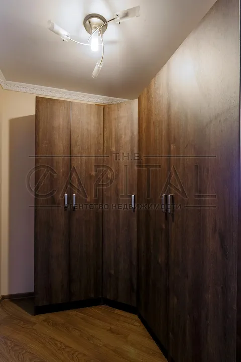 Продажа  квартира Киевская обл., Киев, Ахматовой Анны ул., 32/18 - 14/44