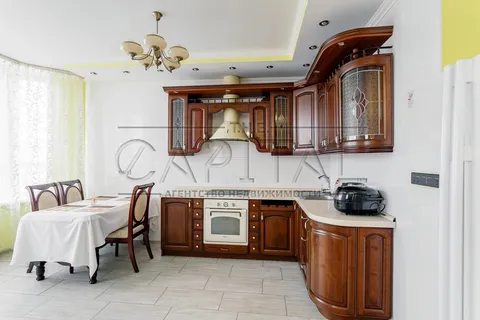 Продажа  квартира Киевская обл., Киев, Ахматовой Анны ул., 32/18 - 33/44
