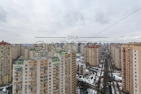 Продажа  квартира Киевская обл., Киев, Ахматовой Анны ул., 32/18 - 43/44