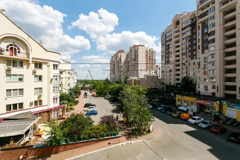 Продажа  квартира Киевская обл., Киев, Владимира Ивасюка ул., 24 - 22/25
