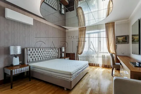 Продажа  квартира Киевская обл., Киев, Зверинецкая ул., 59 - 9/26