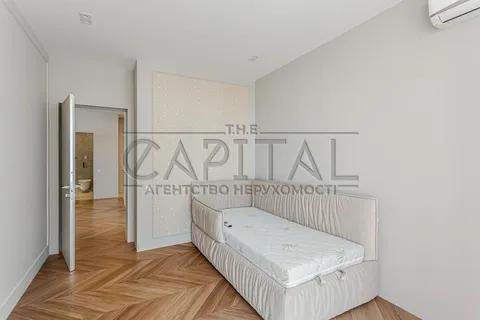 Продажа  квартира Киевская обл., Киев, Предславинская ул., 53 - 16/30