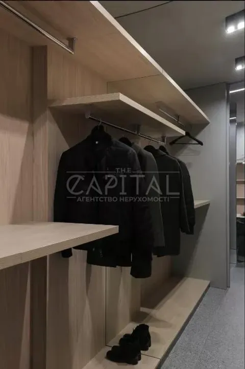 Продажа  квартира Киевская обл., Киев, Предславинская ул., 53 - 7/27