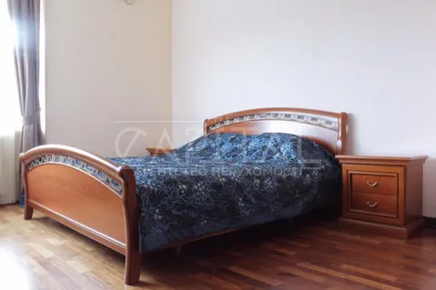 Продажа  квартира Киевская обл., Киев, Кловский спуск ул., 5 - 4/12