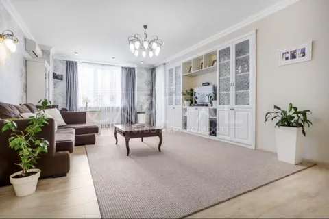 Продажа  квартира Киевская обл., Киев, Днепровская ул., 1а - 3/20