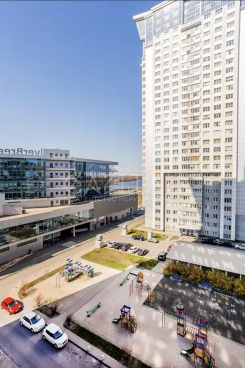 Продажа  квартира Киевская обл., Киев, Днепровская ул., 1а - 19/20