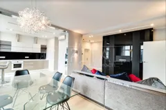 Продажа  квартира Киевская обл., Киев, Андрея Верхогляда ул., 1