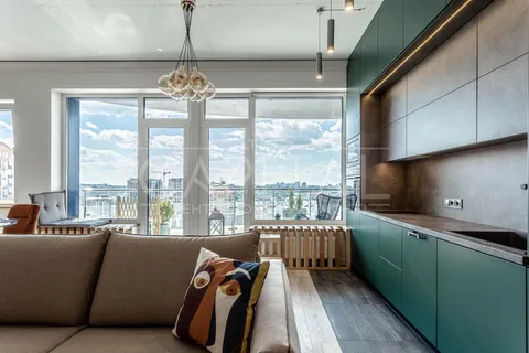 Продажа  квартира Киевская обл., Киев, Лабораторный ул., 7 - 3/26