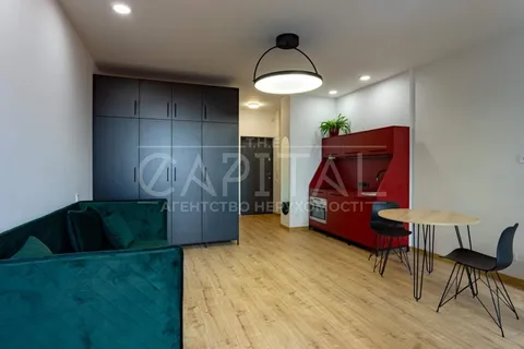 Продажа  квартира Киевская обл., Киев, 4 - 6/13