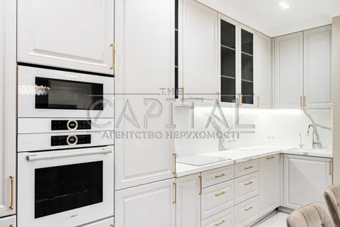 Продажа  квартира Киевская обл., Киев, Предславинская ул., 42-а - 5/35