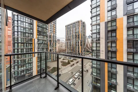 Продажа  квартира Киевская обл., Киев, Предславинская ул., 42-а - 28/35