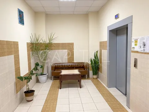 Продажа  квартира Киевская обл., Киев, Героев полка «Азов» ул., 8 - 9/38