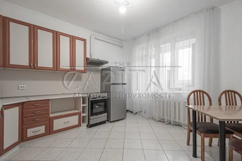Продажа  квартира Киевская обл., Киев, Бажана Николая ул., 16 - 4/30