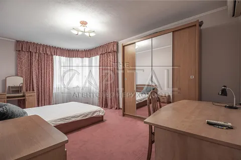 Продажа  квартира Киевская обл., Киев, Бажана Николая ул., 16 - 13/30