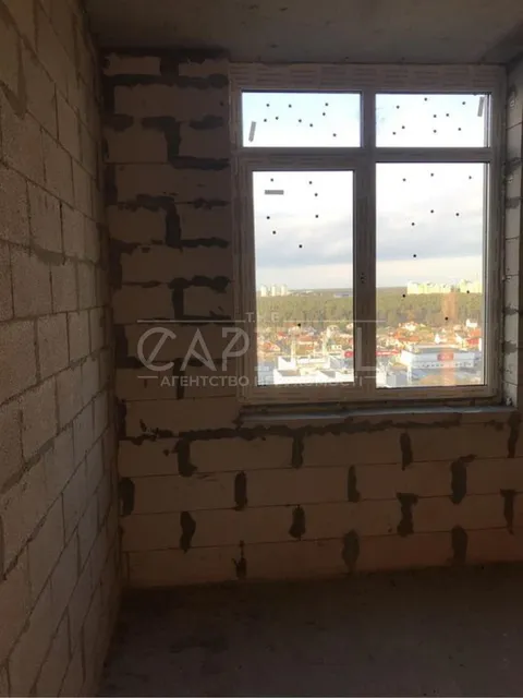 Продажа  квартира Киевская обл., Киев, Черниговская ул., 8 - 5/9