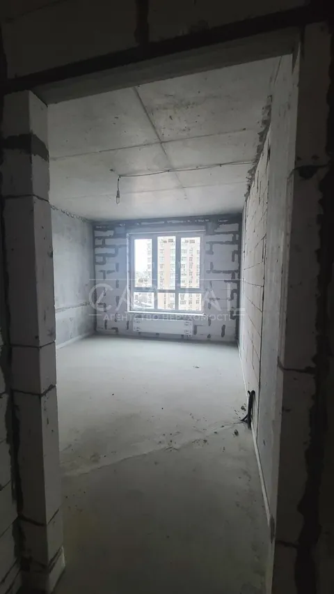 Продажа  квартира Киевская обл., Киев, Драгоманова ул., 38 - 3/32