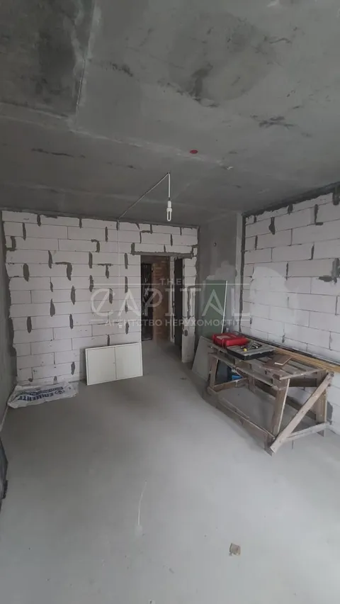 Продажа  квартира Киевская обл., Киев, Драгоманова ул., 38 - 19/32
