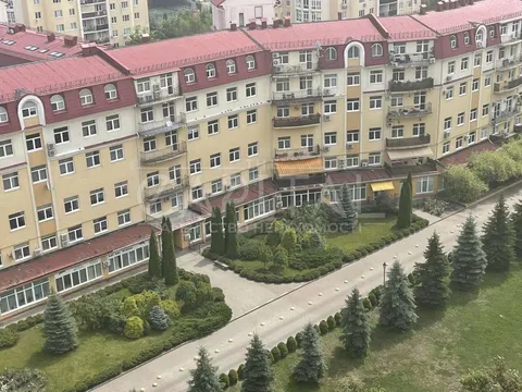 Продажа  квартира Киевская обл., Чайки, Лобановського ул., 13 - 1/8