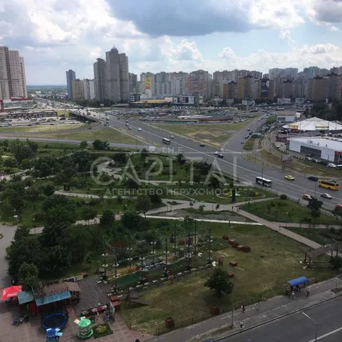 Продажа  квартира Киевская обл., Киев, Драгоманова ул., 44А - 18/19