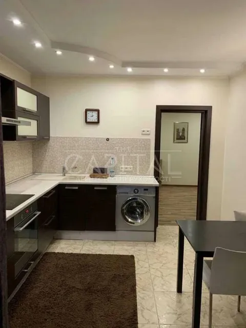 Продажа  квартира Киевская обл., Киев, Миропольская ул., 39 - 3/17