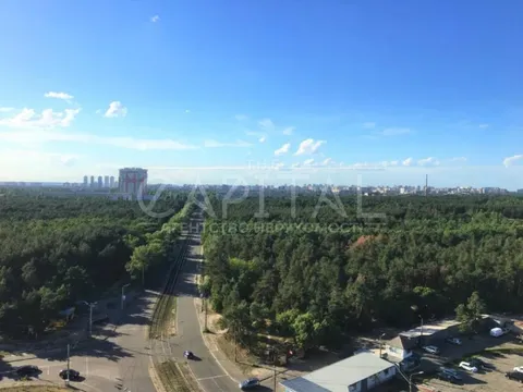 Продажа  квартира Киевская обл., Киев, Миропольская ул., 39 - 16/17