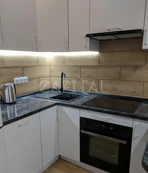 Продажа  квартира Киевская обл., Киев, Нивская ул., 4Г - 2/4