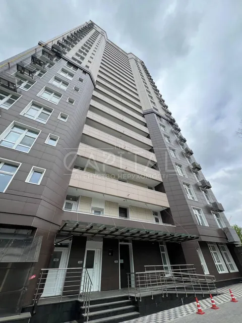 Продажа  квартира Киевская обл., Киев, Лумумбы Патриса ул., 11 - 12/12