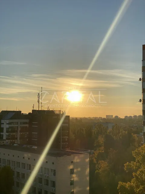 Продажа  квартира Киевская обл., Киев, Волынская ул., 9А - 19/28