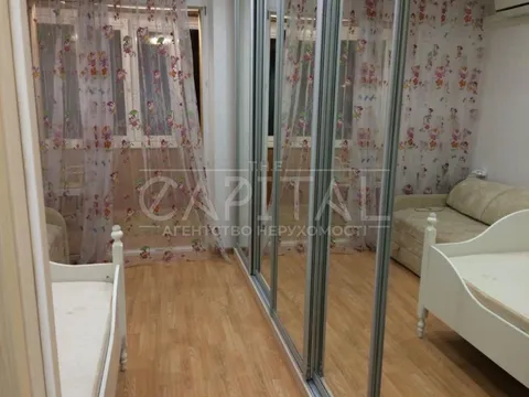 Продажа  квартира Киевская обл., Киев, Леси Украинки ул., 4 - 1/8