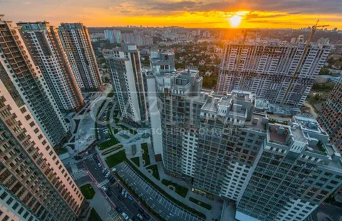 Продажа  квартира Киевская обл., Киев, Андрея Верхогляда ул., 5 - 2/5