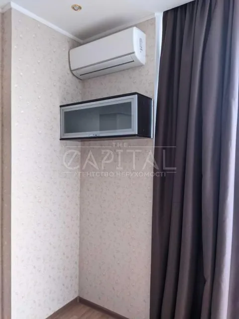 Продажа  квартира Киевская обл., Киев, Андрея Верхогляда ул., 2а - 7/23