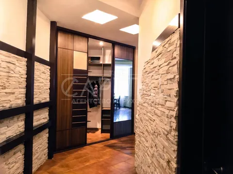 Продажа  квартира Киевская обл., Киев, Павловская ул., 17 - 25/32