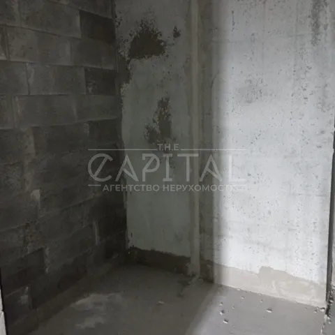 Продажа  квартира Киевская обл., Киев, Каховская ул., 56 - 8/9