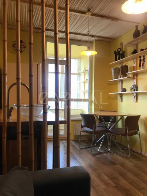 Продажа  квартира Киевская обл., Киев, Каховская ул., 60 - 6/11