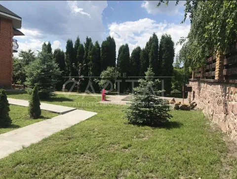 Продажа  частный дом Киевская обл., Кременище, Кременище ул., 1 - 3/9