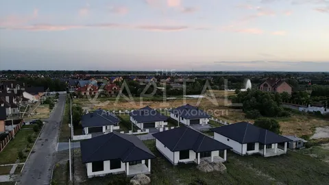 Продажа  частный дом Киевская обл., Вишенки, Зоряна ул., 1 - 17/18