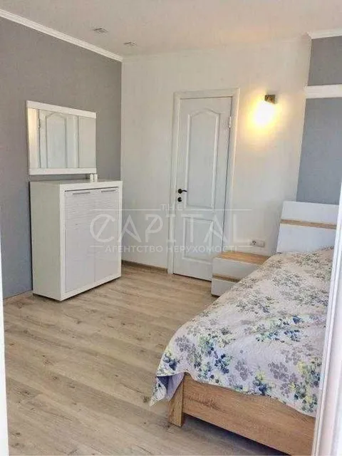 Продажа  квартира Киевская обл., Киев, Софии Русовой ул., 3А - 10/19