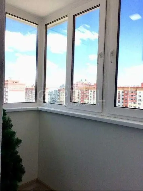 Продажа  квартира Киевская обл., Киев, Софии Русовой ул., 3А - 17/19