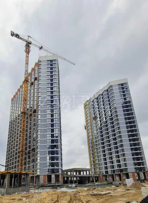 Продажа  квартира Киевская обл., Киев, Заречная ул., 8 - 3/7