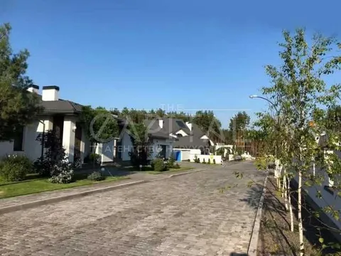 Продажа  частный дом Киевская обл., Дмитровка, Дмитровка ул., 1 - 5/8