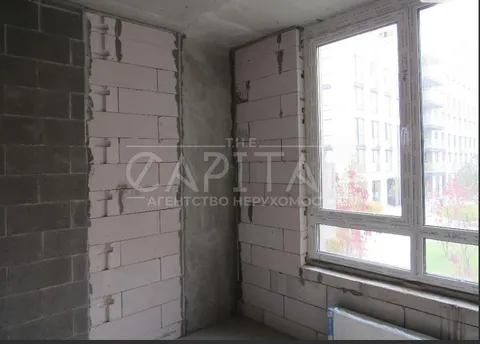 Продажа  квартира Киевская обл., Киев, Салютная ул., 2б - 8/13