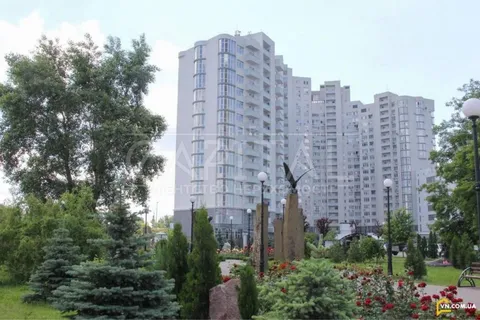 Продажа  квартира Киевская обл., Киев, Владимира Ивасюка ул., 2Д - 3/15